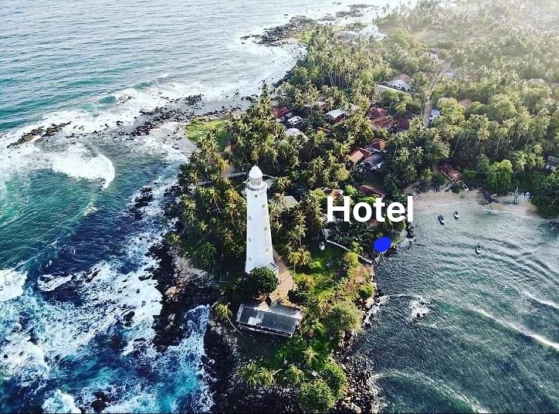 Light House Beach Home Matara Bagian luar foto