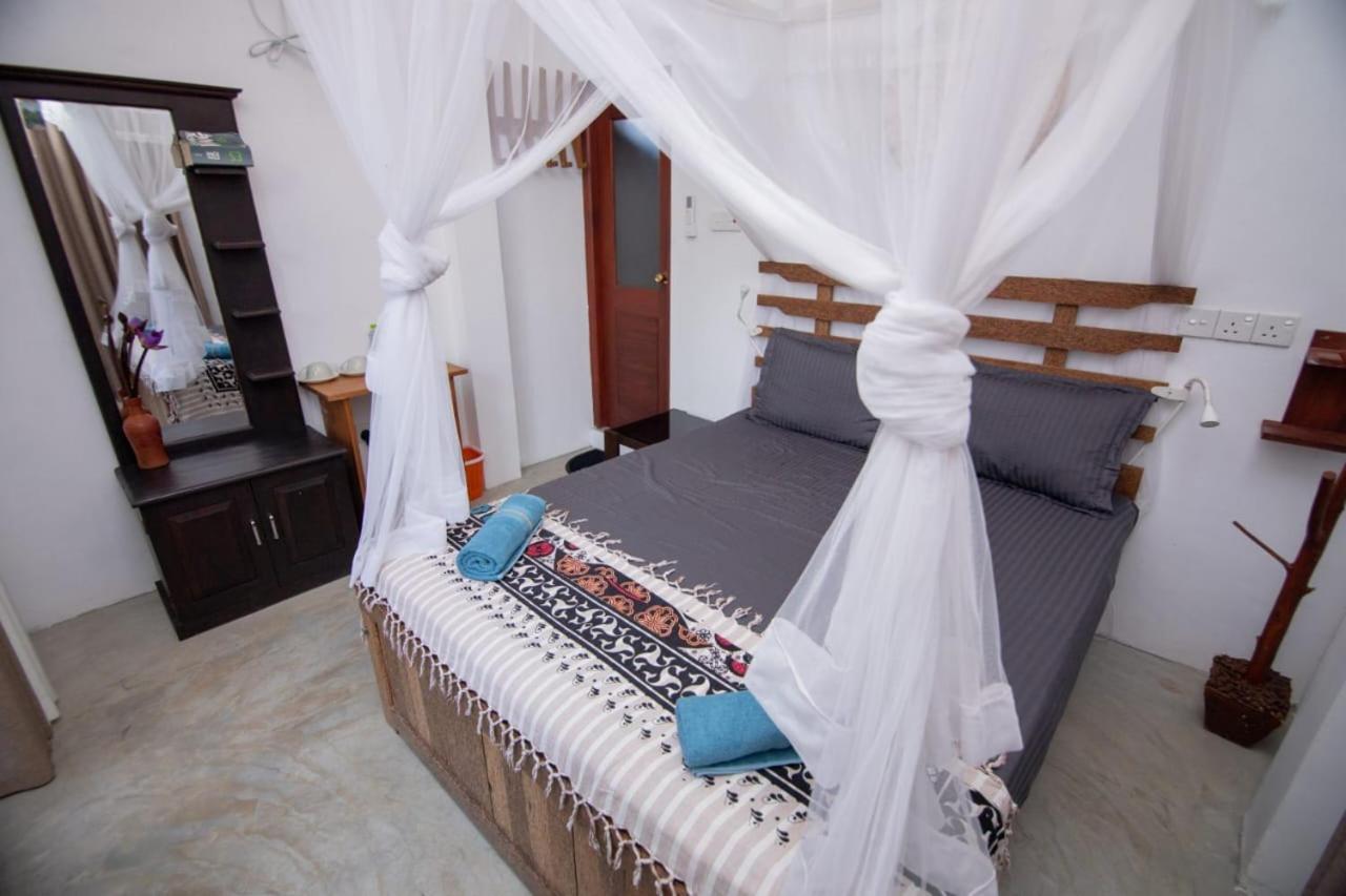 Light House Beach Home Matara Ruang foto