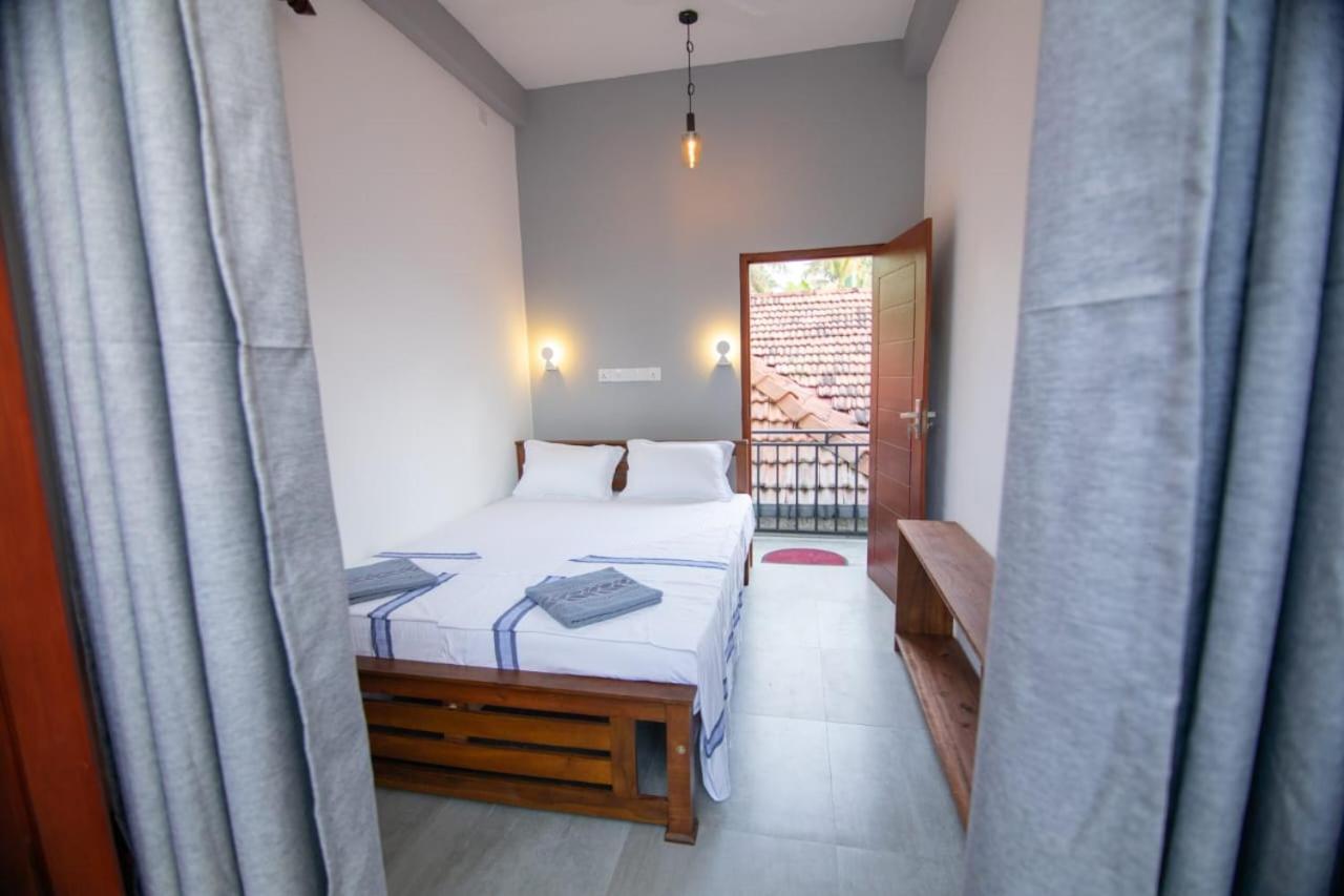 Light House Beach Home Matara Ruang foto